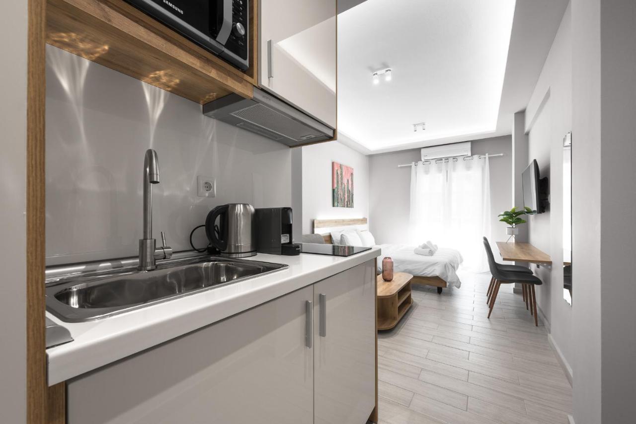 Lausanne, Nilie Hospitality Mgmt Солун Екстериор снимка